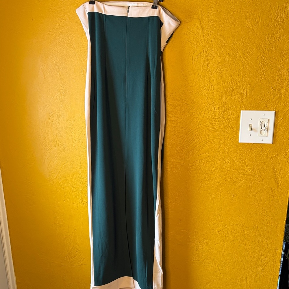 Amazon Elegant Green Strapless Gown with Ivory Accents NWOT SZ L - Picture 4 of 5